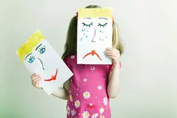 والدین بخوانند؛ چرا کودکان باید خواب کافی داشته باشند؟