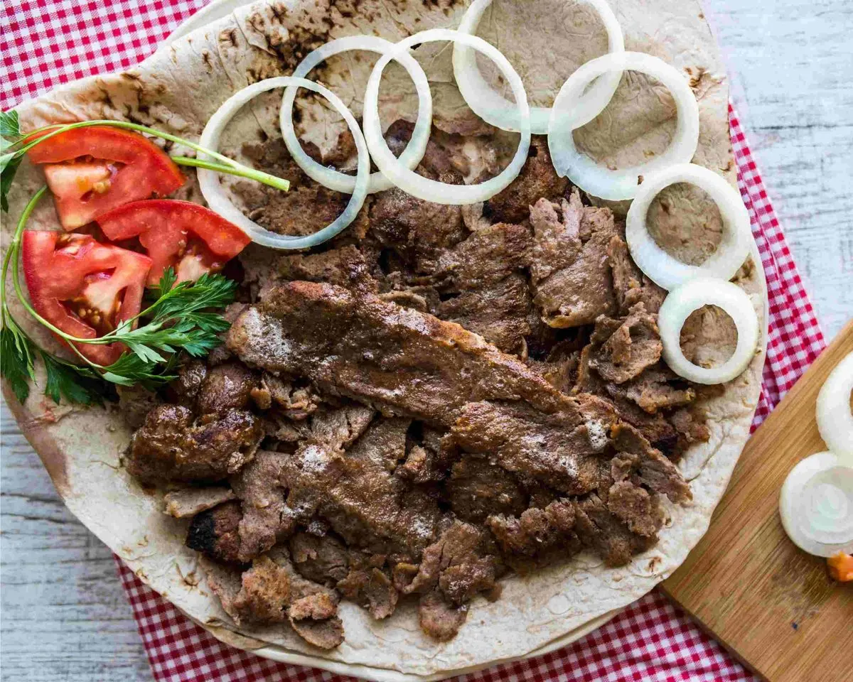 طرز تهیه کباب ترکی خانگی حرفه ای و لذیذ با گوشت چرخ کرده در تابه و فر | برای کباب ترکی دیگه نرو رستوران خودت درست کن عالی میشه 