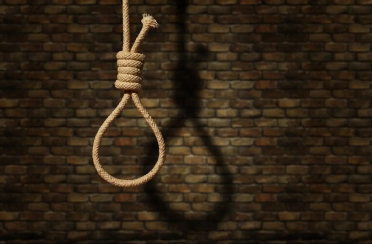 اولین عکس از محل کشف جسد حلق آویز 5 عضو خانواده ی اصفهانی