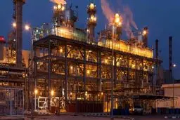  شنیده شدن صدای وحشتناک در تمام آبادان | مردم به هراس افتاده‌اند 