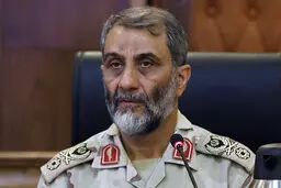 حمل‌کنندگان سلاح و مهمات تحت عنوان کولبر، متجاوز مرزی هستند