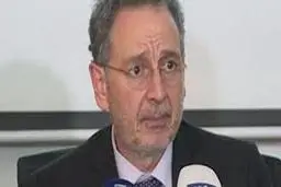  وزیر اقتصاد لبنان : ذخایر غلات کشور کفاف یک ماه را هم نمی‌دهد 