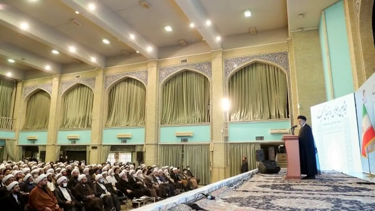 زندگی مردم را به هیچ عامل بیرونی گره نخواهیم زد
