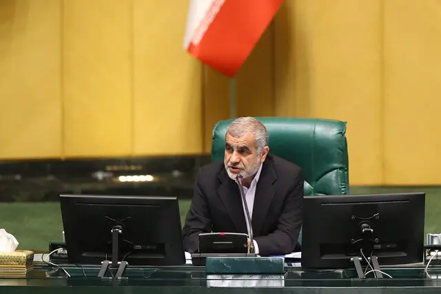 نیکزاد: آمریکا و شرکایش جایی در خلیج فارس ندارند