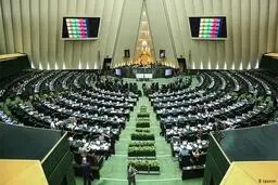 وقتی‌بهارستان‌نشینان در سودای پاستور هستند 