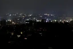 حمله به سیستم برق، ونزوئلا را خاموش کرد