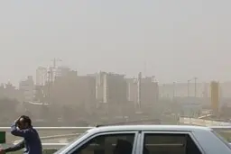 وزش باد شدید در خراسان رضوی همراه با گرد و خاک شدید