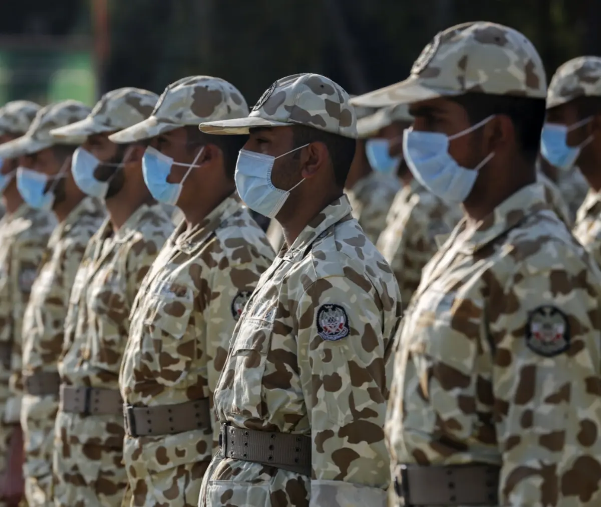 افزایش حقوق سربازان در سال آینده منتفی نشده است
