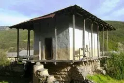 داستان این کلبه