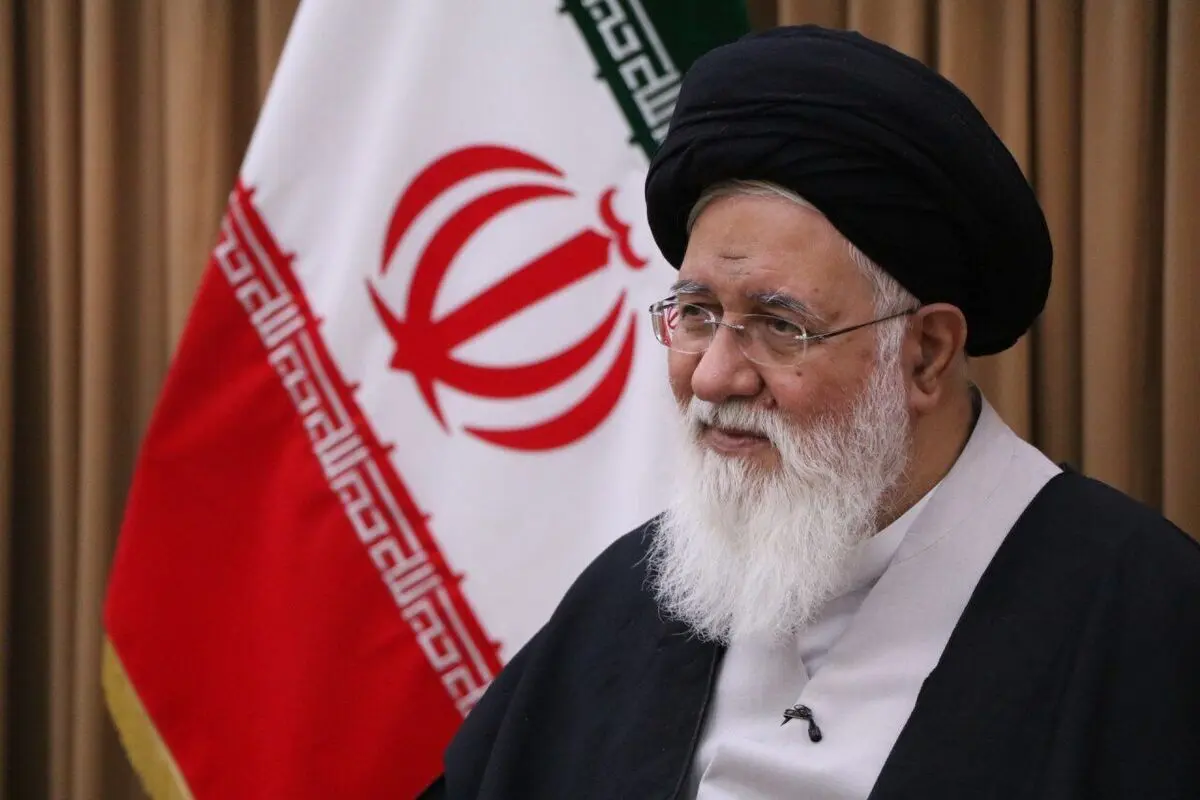 موضع جدید علم الهدی: مساله ما حجاب نیست! | حجاب هم مثل نماز، یکی رعایت می‌کند یکی نمی‌کند