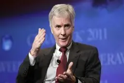 سفیر سابق آمریکا در افغانستان: جنگ اصلی در راه است 