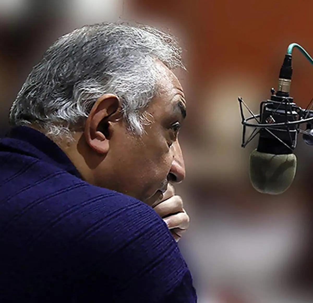 خاموشی صدای هنرمندِ رادیو نمایش| احمد گنجی گوینده رادیو نمایش درگذشت 