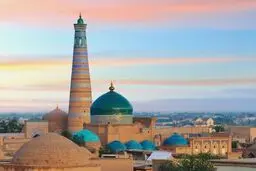 تصویر بسیار فاخر از  آبیِ خوارزم ازبکستان در دل آسمان صورتی! 