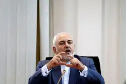 آیا احمدی نژاد پشت پرده انتشار فایل صوتی ظریف است؟