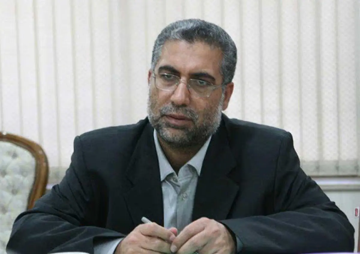  دولت در پروژه‌های نیمه‌کاره عمرانی مانده است چه برسد به انتقال پایتخت

