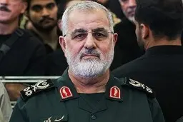 سردار پاکپور: هرگونه خطای دشمن در تنگه هرمز با پاسخ قاطع ایران مواجه می‌شود
