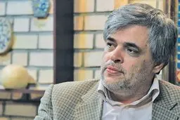 نگاه توئیتری مهاجری به ویدئو کنفرانس شدن جلسات رئیس‌جمهور و فرمانده کل سپاه