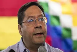 حمله  |  به لوئیس آرس با دینامیت
