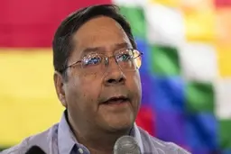 حمله  |  به لوئیس آرس با دینامیت
