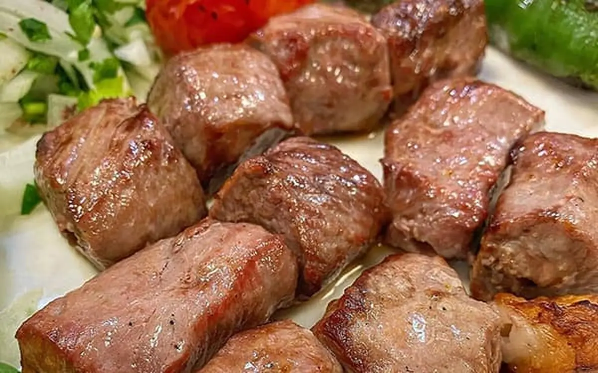 دستور اصلی پخت کباب چنجه رستورانی  | ترفندهای پخت کباب چنجه برای طعمی بی‌نظیر و رستورانی