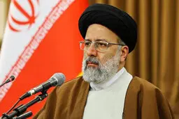 رئیسی: نگاه ابزاری سیاسیون به مردم و اجتماعات مردمی 