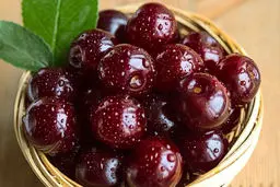 برگ گیلاس را دور نریزید | خواص برگ گیلاس که تابحال نمیدانستید 