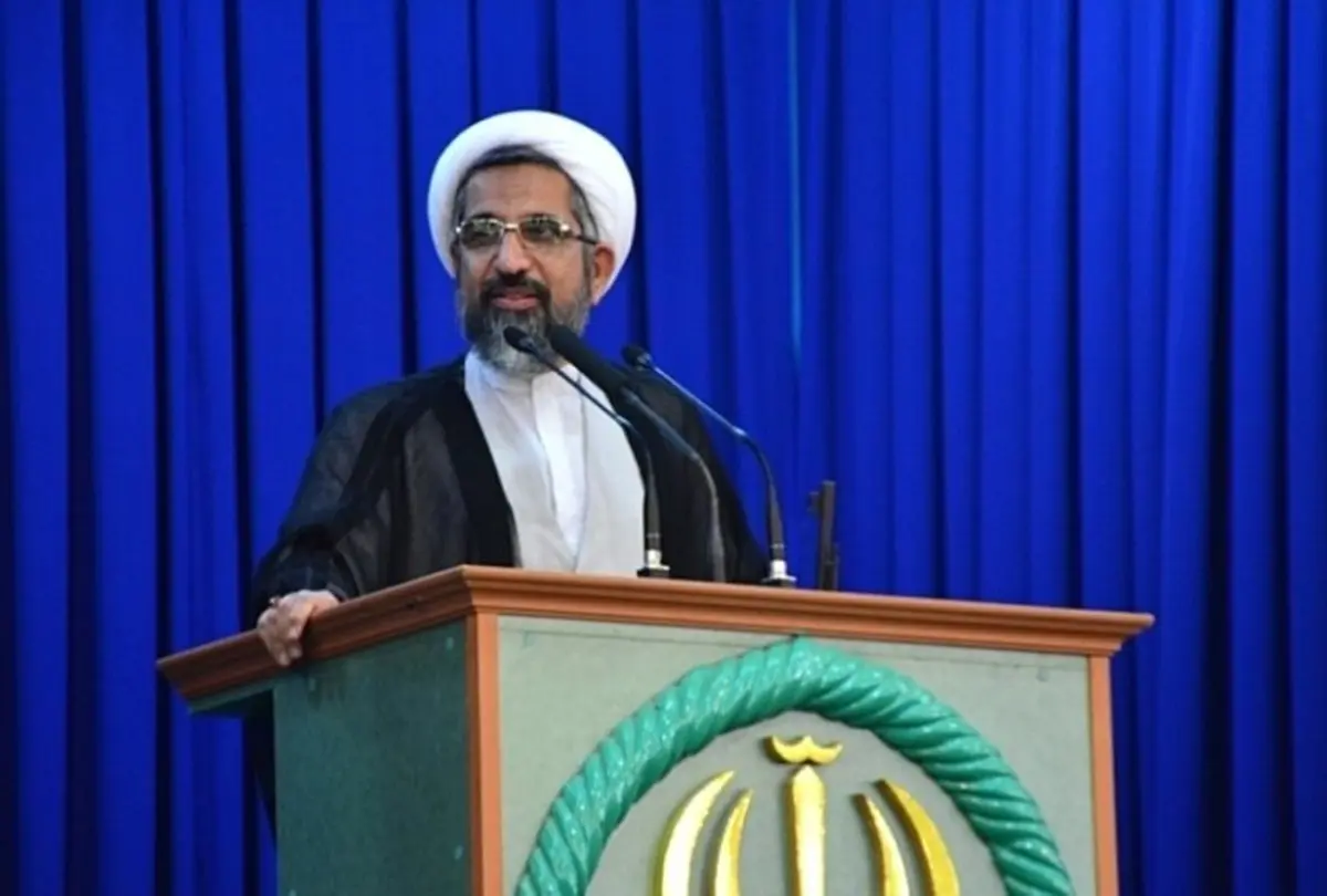 باید فضا برای کسانیکه فرهنگ غربی را در جامعه ترویج می‌کنند، ناامن شود