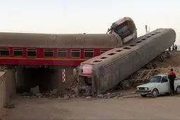 علل وقوع حادثه قطار مشهد_یزد | حادثه در حال بررسی است