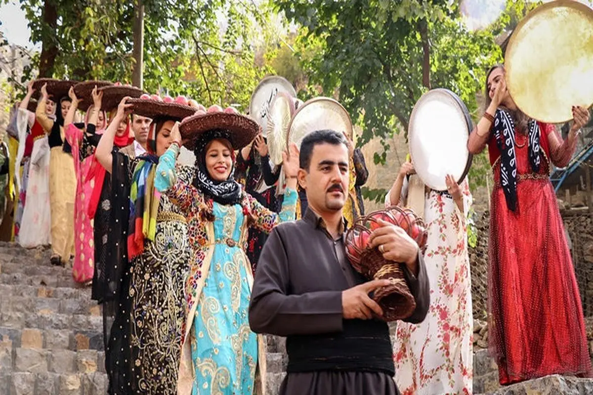 دعوت به جشن رنگ‌ها و طعم‌ها | جشنواره انار سلین +ویدئو