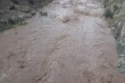 جان باختن دو نفر در رودخانه فصلی بندرعباس