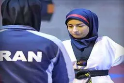 «نبوی» نشان طلای جهان را بر گردن آویخت