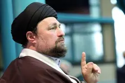 سید حسن خمینی: نباید از ورود به فضای مجازی بترسیم |  مدیران نسل قبل، چون این فضا را نمی‌شناسند، از آن می‌ترسند