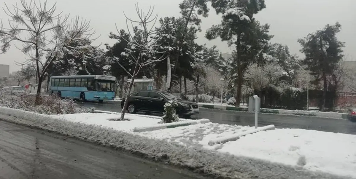 
روند کاهش دما در تهران/ مه آلودگی و یخبندان در استان پیش‌بینی می‌شود
