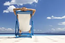  آقایان آفتاب نگیرند! | ضرر وحشتناک آفتاب گرفتن برای آقایان که نمی‌دانستید