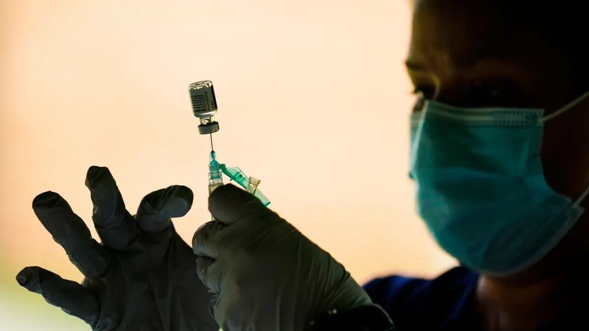 
مدرنابرای تزریق دز چهارم واکسن درخواست مجوز کرد
