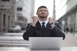  پول یا عشق؟ | جواب معمای خوشبختی در دنیای کار چیست؟