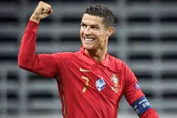 واکنش تند رونالدو علیه سردبیر فرانس فوتبال