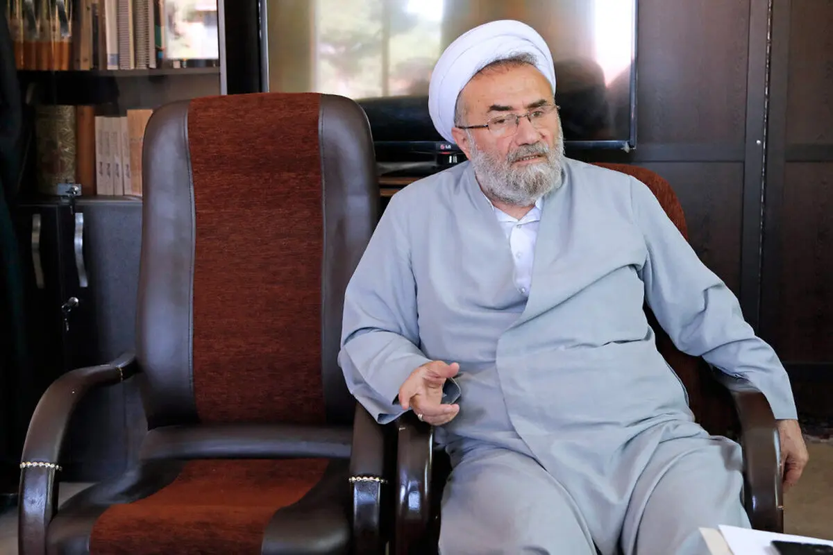 مسیح مهاجری: خطر تکثیر آدم هایی با ویژگی احمدی نژاد کاملا مشهود است |نتیجه انتخابات ۱۴۰۰ تقریبا مشخص است