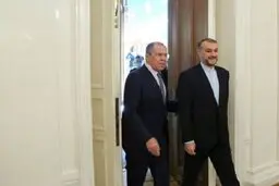 رایزنی تلفنی وزاری خارجه ایران و روسیه| تبادل نظر درباره«برجام»