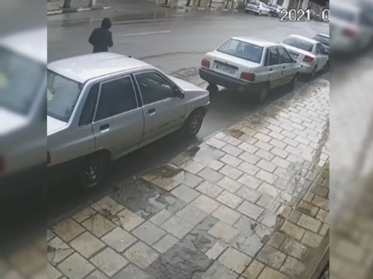 سرقت پراید از کنار خیابان اصلی + ویدئو