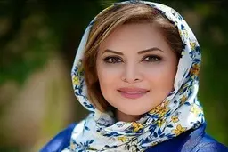پدر کمند امیر سلیمانی  روی تخت بیمارستان | عکسی از کمند امیرسلیمانی در کنار پدرش در بیمارستان