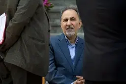 وکیل محمدعلی نجفی: موکلم نه آزاد شده نه به مرخصی آمده