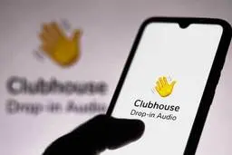 ادعای یکی از سایتهای خبری| مدیران کلاب هاوس به دادسرا احضار شدند| اتهام مدیران کلاب هاوس چیست؟

