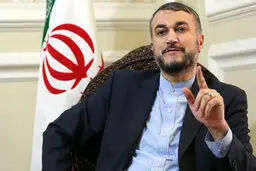 کنایه معنادار دستیار ویژه لاریجانی به پمپئو