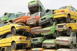 اسقاط کردن خودروها به روشی عجیب و جالب+ویدئو