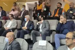وزیر ورزش تماشاگر ویژه نیمه‌نهایی لیگ بسکتبال