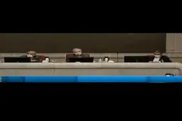 شتر گاو پلنگ از زبان نمکی+فیلم