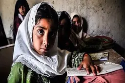 4 میلیون دانش‌آموز ایرانی اینترنت و گوشی هوشمند ندارند
