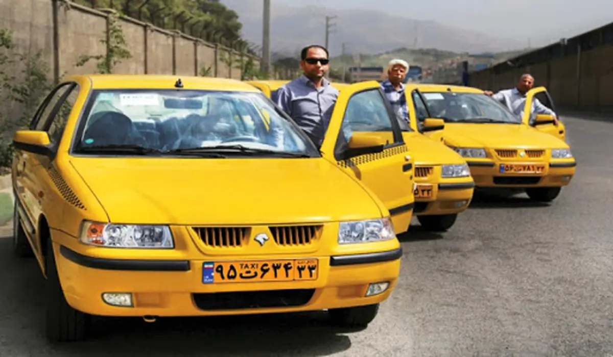 
خروج تاکسی ها تا 15 فروردین از تهران ممنوع است
