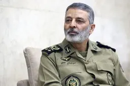 فرمانده کل ارتش: ارتش باتمام قدرت برای مقابله با کرونا پای کار است 